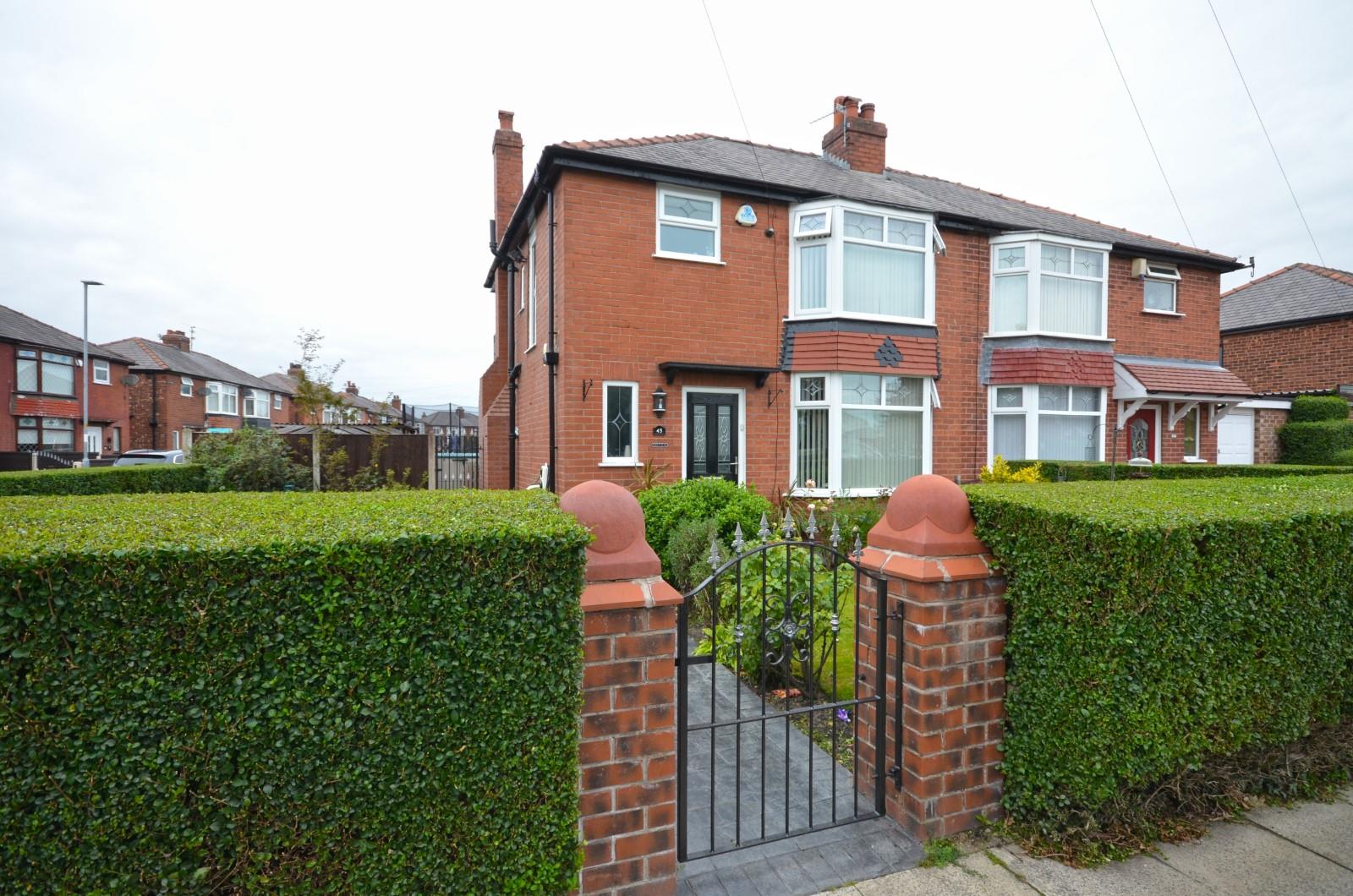 Local Estate Agent Droylsden House for Sale in Droylsden